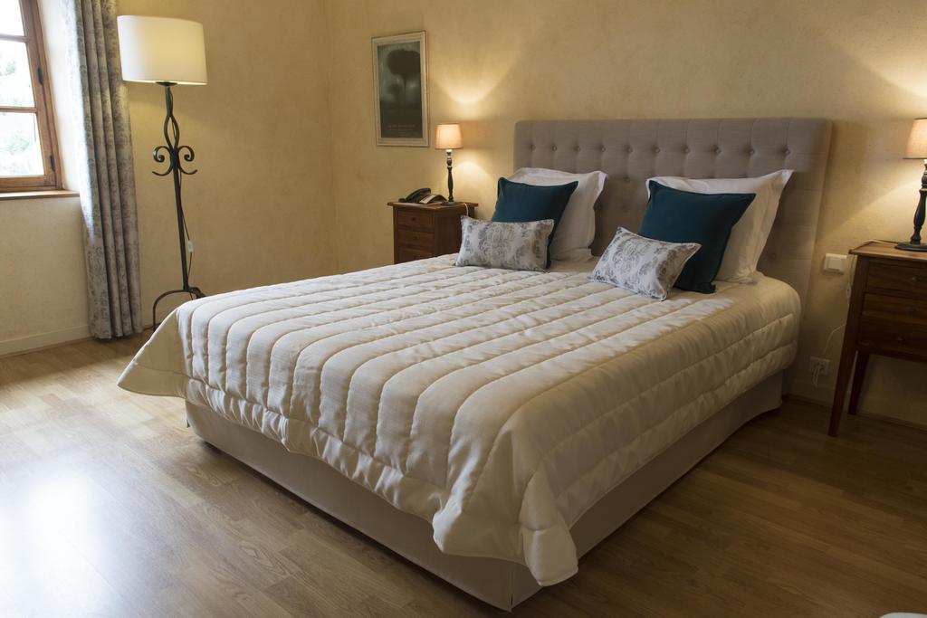 Logis Hotel Les Hospitaliers Le Poët-Laval Εξωτερικό φωτογραφία
