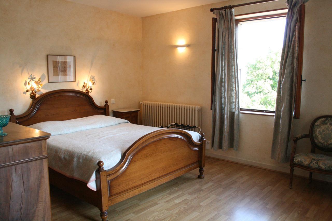 Logis Hotel Les Hospitaliers Le Poët-Laval Εξωτερικό φωτογραφία
