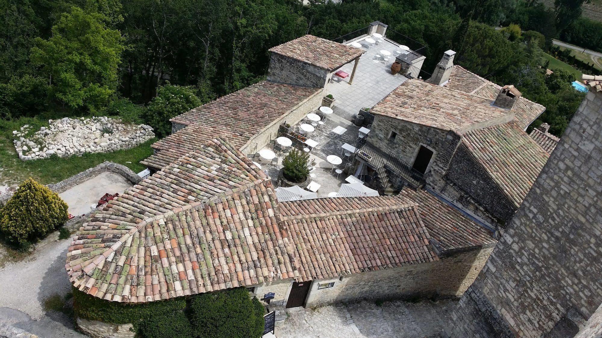 Logis Hotel Les Hospitaliers Le Poët-Laval Εξωτερικό φωτογραφία